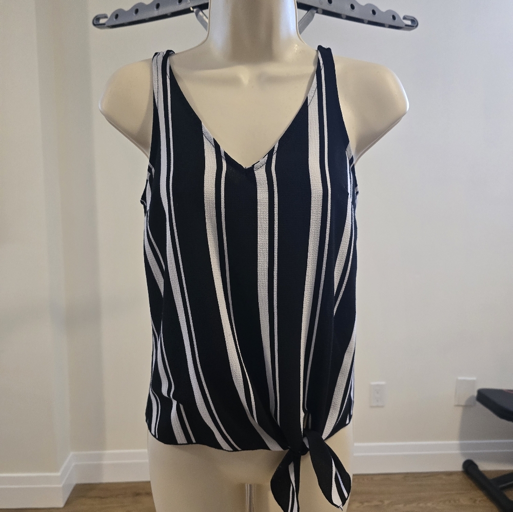 Sleeveless Blouse